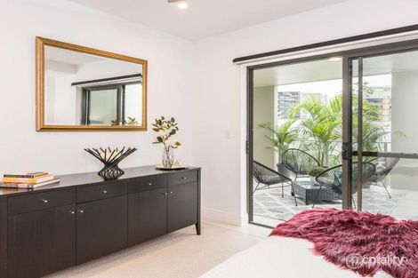 Property photo of 4/18 Helen Street Teneriffe QLD 4005