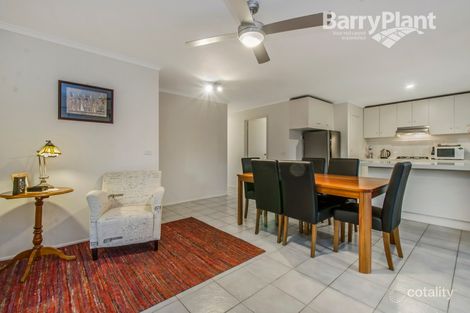 Property photo of 2 Aristotle Court Narre Warren VIC 3805
