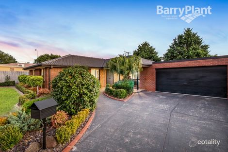 Property photo of 2 Aristotle Court Narre Warren VIC 3805