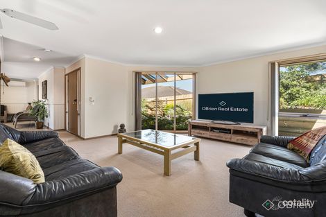 Property photo of 10 Saltram Court Carrum Downs VIC 3201