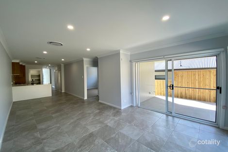 Property photo of 14 Meya Crescent Fletcher NSW 2287
