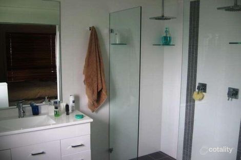 Property photo of 4 Radiata Close Fletcher NSW 2287
