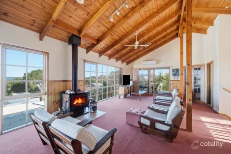 13 Grandview Gr, Inverloch, VIC 3996