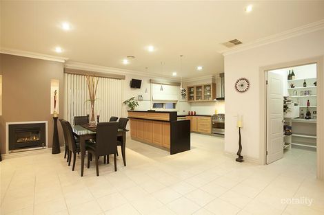 Property photo of 3 Roanoke Grove Deer Park VIC 3023