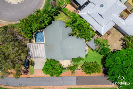1 Solonika Ct, South Gladstone, QLD 4680