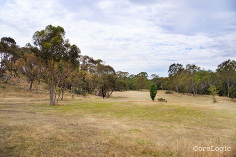 Property photo of Everode Drive Sedgwick VIC 3551