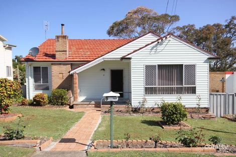 3 Bay Rd, Fennell Bay, NSW 2283