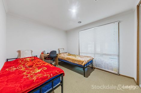 Property photo of 4 Edeys Run Hampton Park VIC 3976