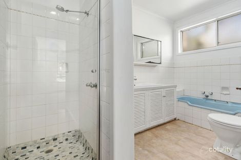 Property photo of 35 Reigate Road Highton VIC 3216
