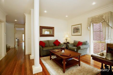 Property photo of 7 Park Hill Way Doncaster VIC 3108