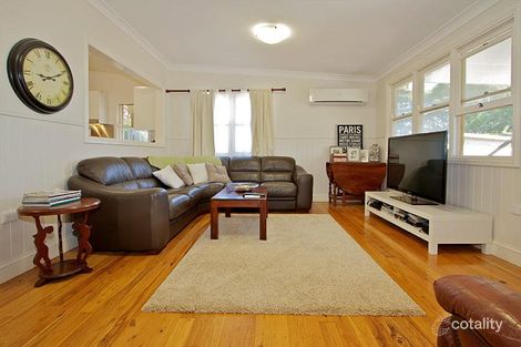 Property photo of 21 Wallace Street Newtown QLD 4350