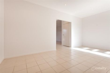 Property photo of 288 Lakeside Avenue Springfield Lakes QLD 4300