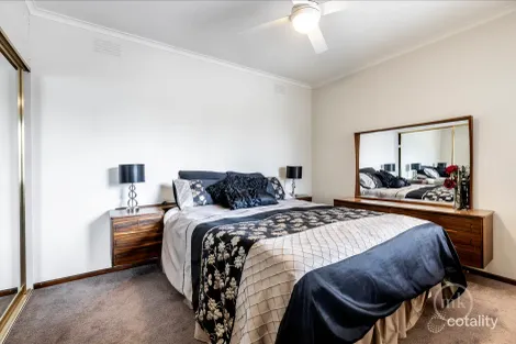 Property photo of 194 Nepean Street Greensborough VIC 3088