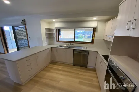 Property photo of 13 Middleton Avenue Paringa SA 5340