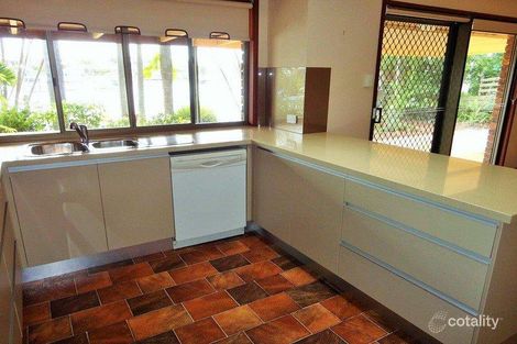Property photo of 33 Adelong Crescent Buddina QLD 4575