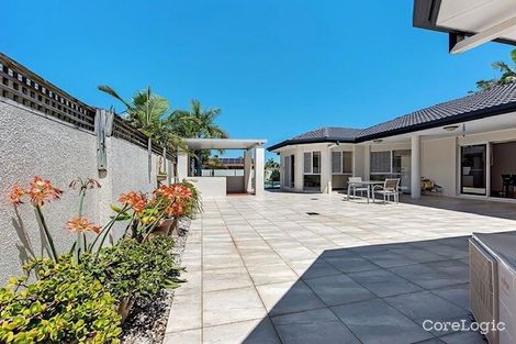 Property photo of 152 Santa Cruz Boulevard Clear Island Waters QLD 4226