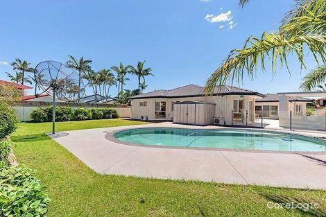 Property photo of 152 Santa Cruz Boulevard Clear Island Waters QLD 4226