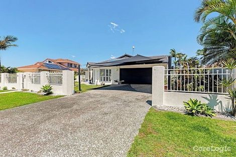 Property photo of 152 Santa Cruz Boulevard Clear Island Waters QLD 4226