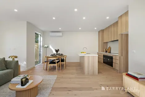 Property photo of 1 Warranilla Avenue Rosebud VIC 3939