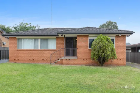 28 Burton St, Werrington County, NSW 2747