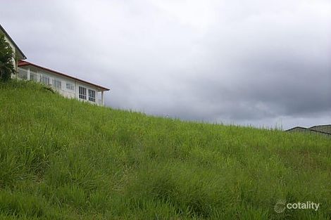 23 Cambanora Pl, Mooroobool, QLD 4870