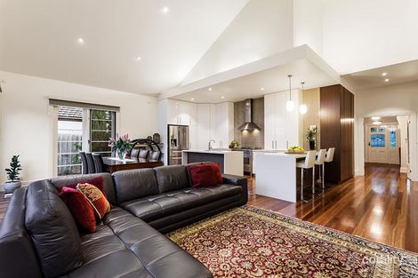 Property photo of 4 Madel Avenue Strathmore VIC 3041