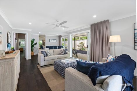 Property photo of 21 Hill Street Sunshine Beach QLD 4567