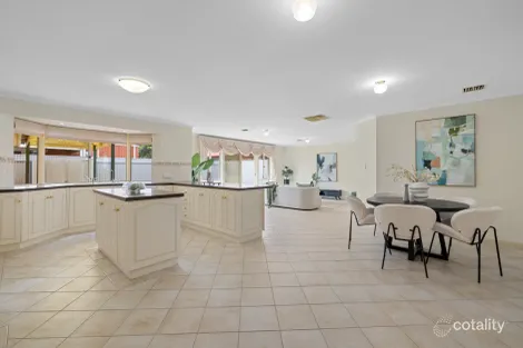 Property photo of 30 Featherstone Circuit Greenwith SA 5125