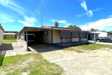 22 John Lewis Dr, Port Broughton, SA 5522