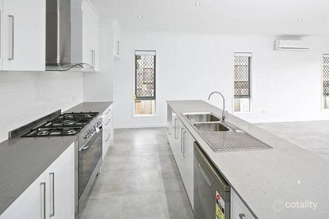 Property photo of 25 Collingrove Circuit Pimpama QLD 4209