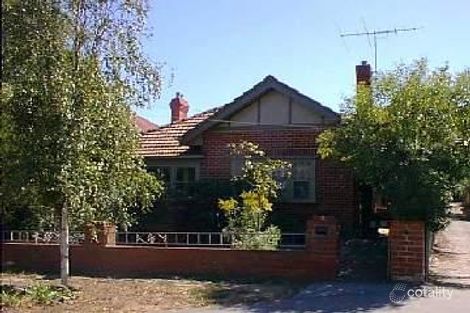 15 Campbell Gr, Hawthorn East, VIC 3123