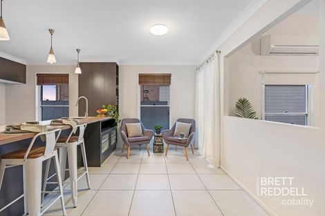 Property photo of 10 Sir Charles Holm Drive Ormeau Hills QLD 4208