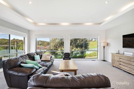 Property photo of 2 Woodmans Rise Brown Hill VIC 3350