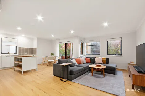 Property photo of 3/120 Athllon Drive Greenway ACT 2900