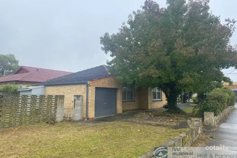 156 Cleeland St, Dandenong, VIC 3175