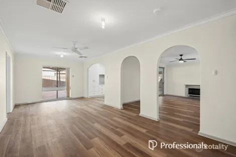Property photo of 53 Stringybark Drive Forrestfield WA 6058