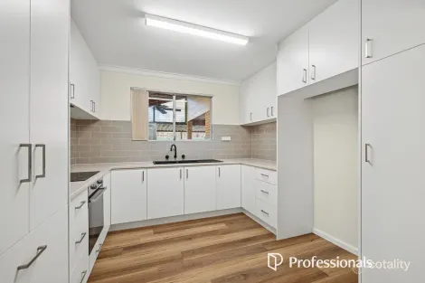 Property photo of 53 Stringybark Drive Forrestfield WA 6058