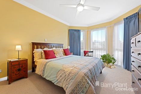 Property photo of 4 Revenue Place Lilydale VIC 3140