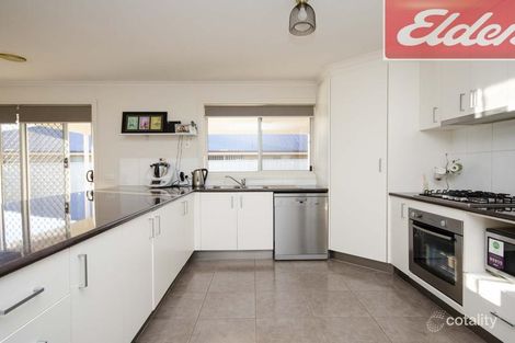 Property photo of 18 Bremer Avenue Leneva VIC 3691