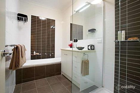 Property photo of 1 Poole Avenue Hampton VIC 3188