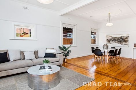 Property photo of 10 Balmanno Crescent Strathmore VIC 3041