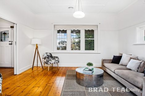 Property photo of 10 Balmanno Crescent Strathmore VIC 3041