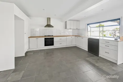 Property photo of 102 Sunset Strip Ocean Grove VIC 3226