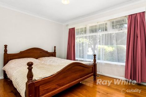 Property photo of 8 Rob Roy Street Glen Waverley VIC 3150