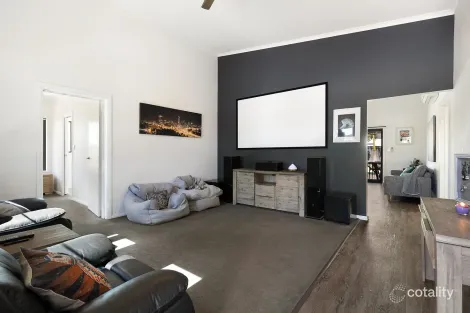 Property photo of 8 Bardurra Street Baynton WA 6714