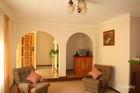 Property photo of 2 Gill Street Mount Hutton NSW 2290