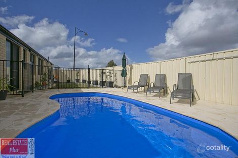 1 Lynella Cct, Banksia Grove, WA 6031