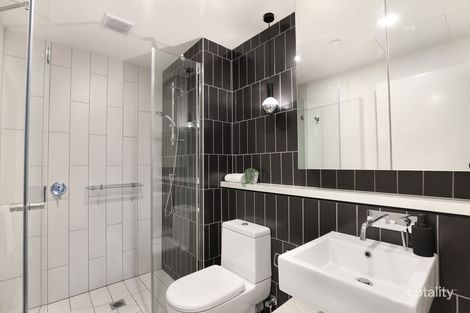 Property photo of 105/160 Hotham Street St Kilda East VIC 3183