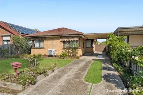 Property photo of 40 Hook Street Altona Meadows VIC 3028