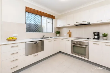 17/76 Old Cleveland Rd, Stones Corner, QLD 4120